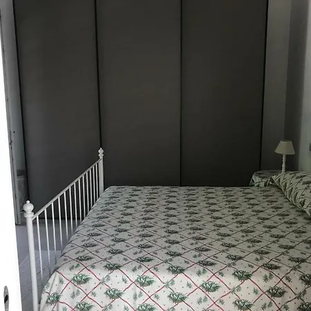 Dei Marmi Villa *